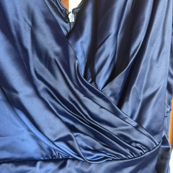 NWT Galina Signature Odette Navy Satin Gown Size 16 Formal Prom Maxi Dress - Picture 4 of 10